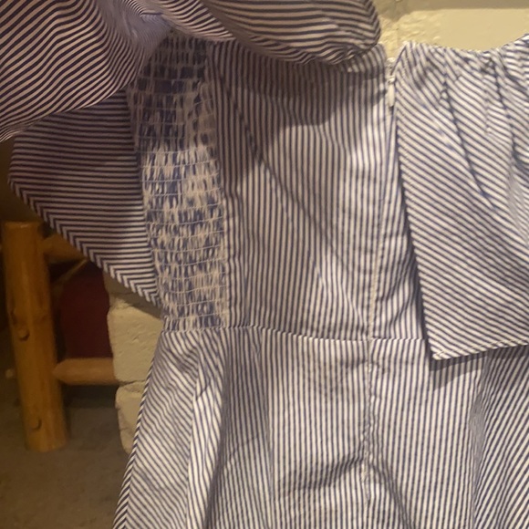 Women’s Boston Proper blouse - Picture 4 of 4